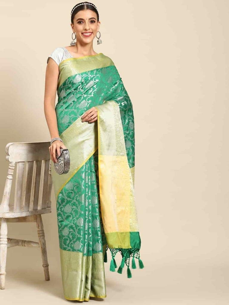 Women's Brocade Soft Silk Zari Woven Saree With Unstiched Blouse Piece view 2