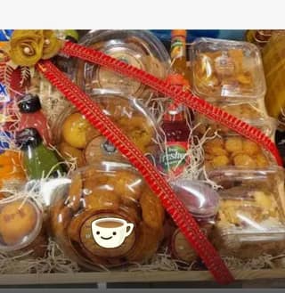 MILLETS SAVI BAKERY Rustic Delights Gift Basket
