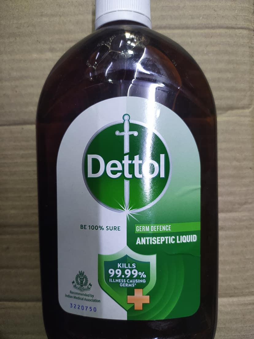 Dettol Be 100% sure Germ defence Antiseptic liquid Kills 99.99% Illness causing Germs