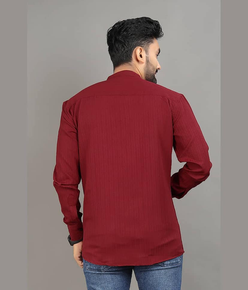 Nofilter Cotton Blend Plain Regular Kurta For Men ( Maroon ) view 2
