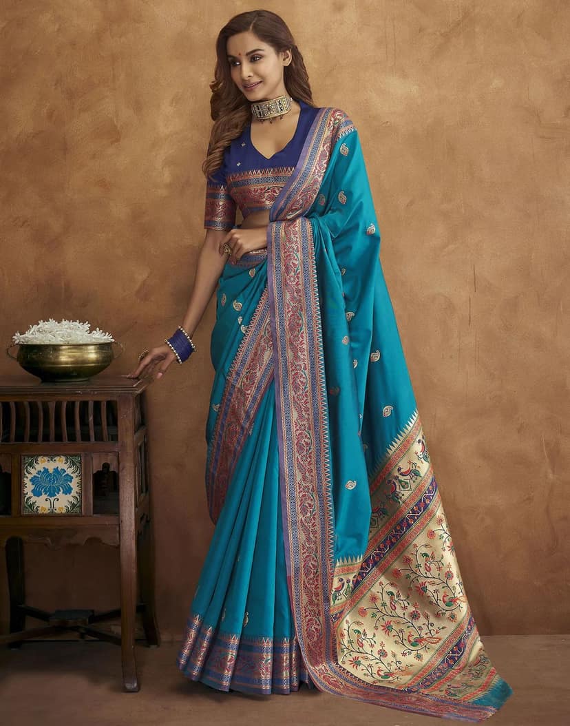 Soft Paithani silk saree with Meenakari weaw...