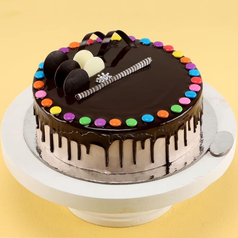 Heavenly Chocolate Overload Cake Half Kg view 2