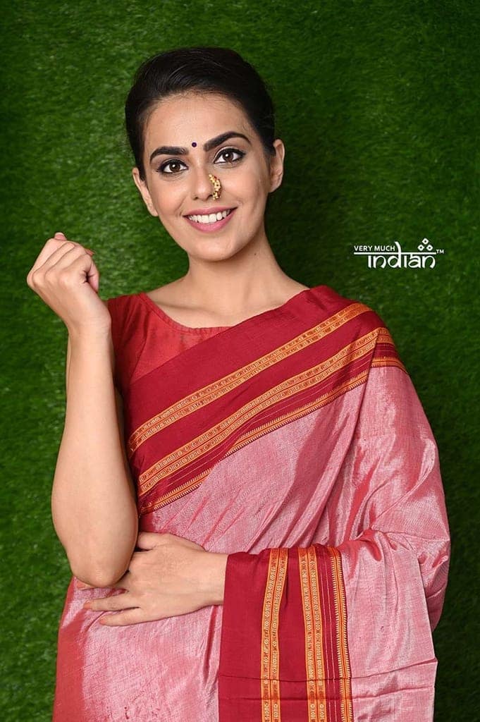 Traditional Cotton Silk Ilkal Handloom - Cotton & Semi Silk Ilkal, Baby Pink Saree with Broad Red Border view 2