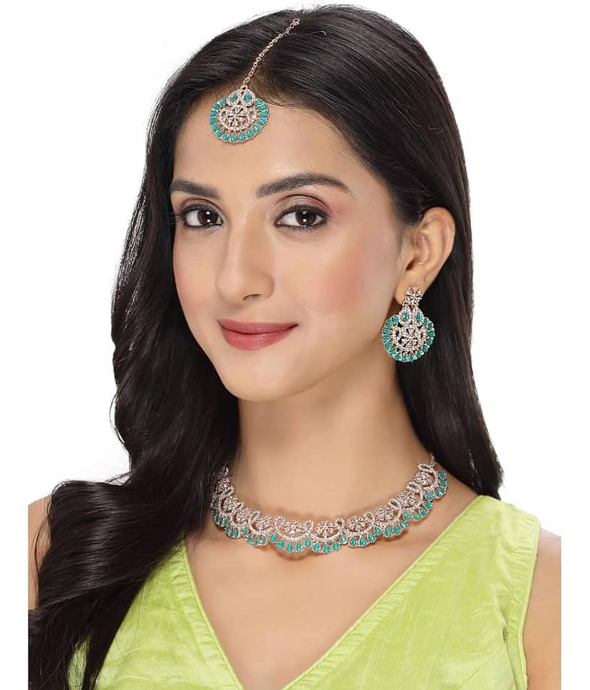 Sukkhi Green Alloy Necklace Set ( Pack of 1 ) view 2