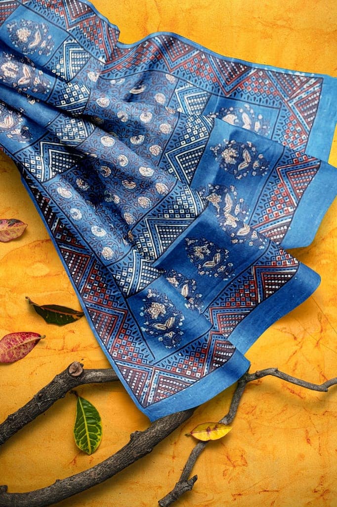 Nandana Indigo Dabu Malmal Cotton Saree With Floral Motifs SKU-BS10173 view 2