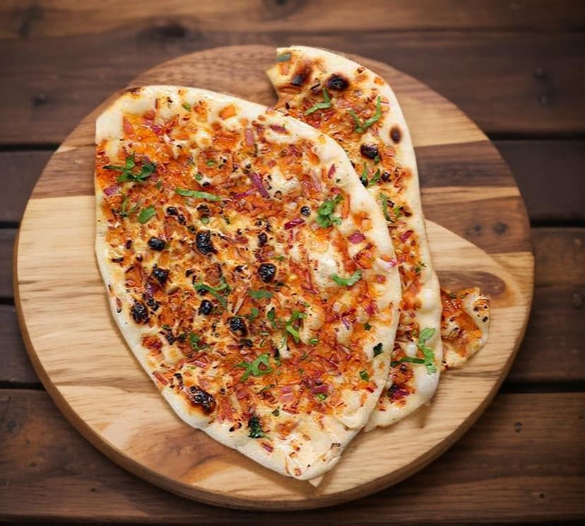 Ginger kulcha [2 half]