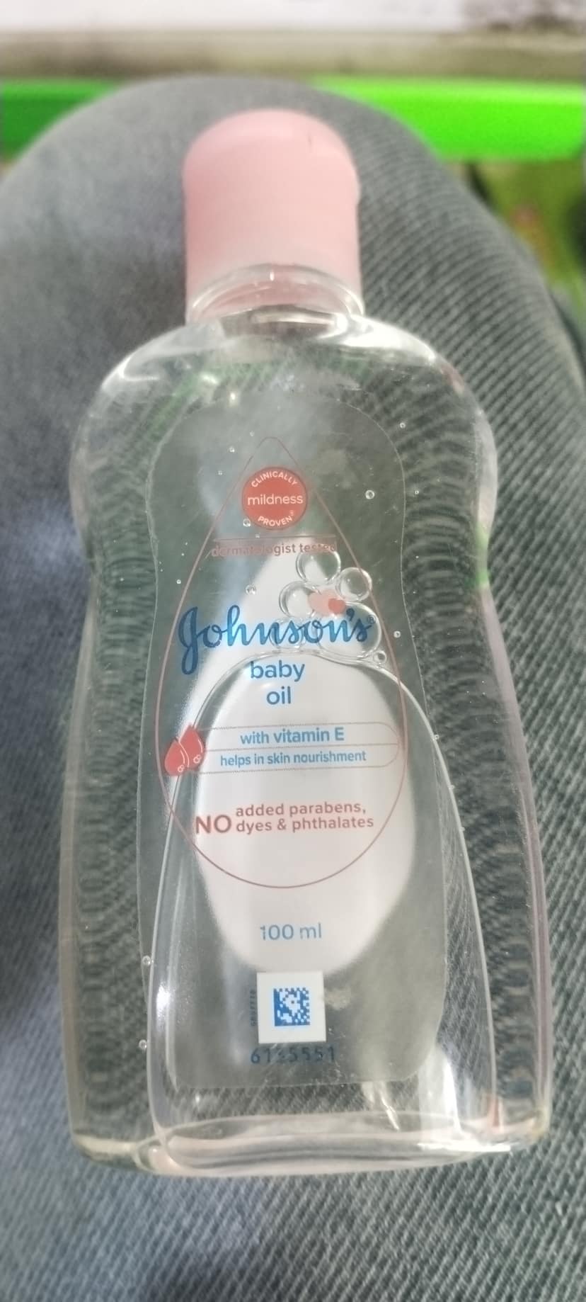 Johnson baby oil