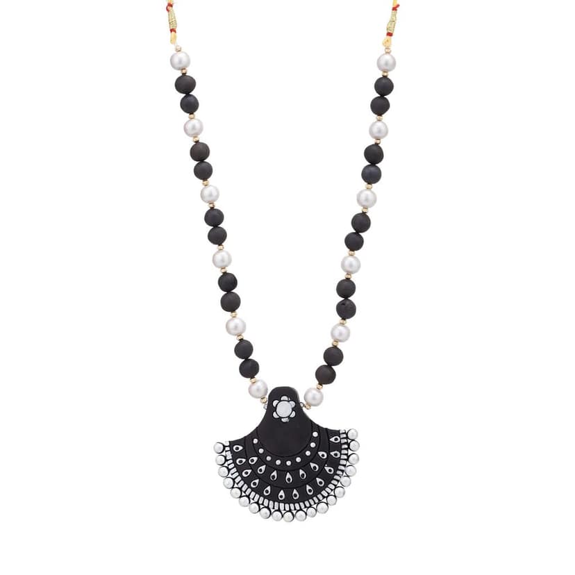 Lightweight Terracotta Tibetan Pendant Tribal Beads Necklace with Earrings Set for Women (Red)