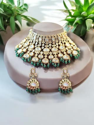Emerald Luxe - The Royal Bride By Dia Art Jewels
