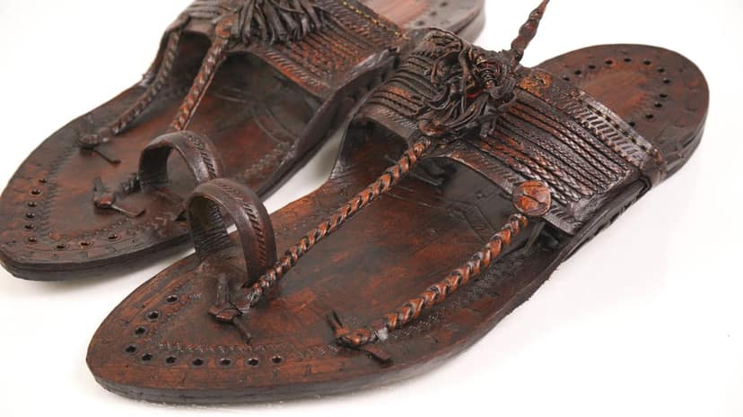 Amdar Kapshi Kolhapuri Chappal view 2