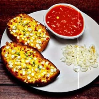 Chilli Cheese Corn Garlic Bread