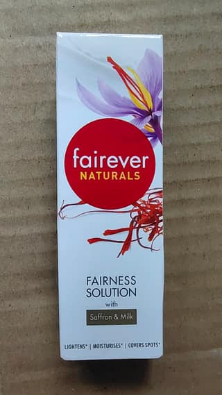 Fairever naturals fairness solution with saffron and milk