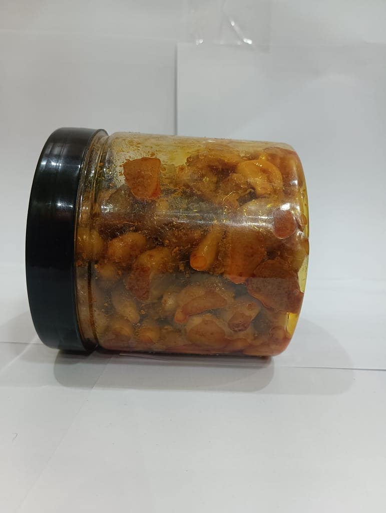Garlic pickle