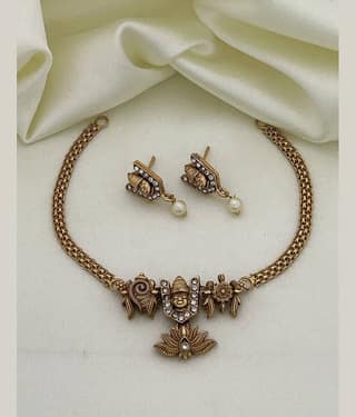 ROFARWORD Gold Brass Necklace Set ( Pack of 1 )