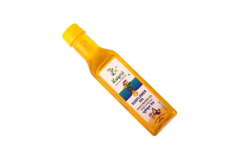 Pure Sunflower (Suryaful) Oil for Traditional and Everyday Cooking view 2