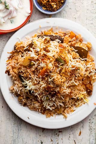 Veg biryani [6 person]