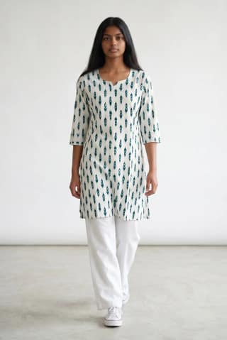Handwoven Sambalpuri Cotton Kurti with Bandhakala Tie-Dye, White and Teal