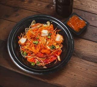 Chicken Garlic Chowmein