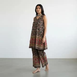 Handloom Cotton Co-Ord Set in Dark Indigo with Paisley Border