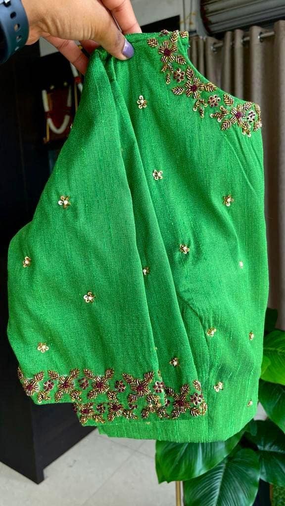 Wine georgette saree with green handwork blouse view 2