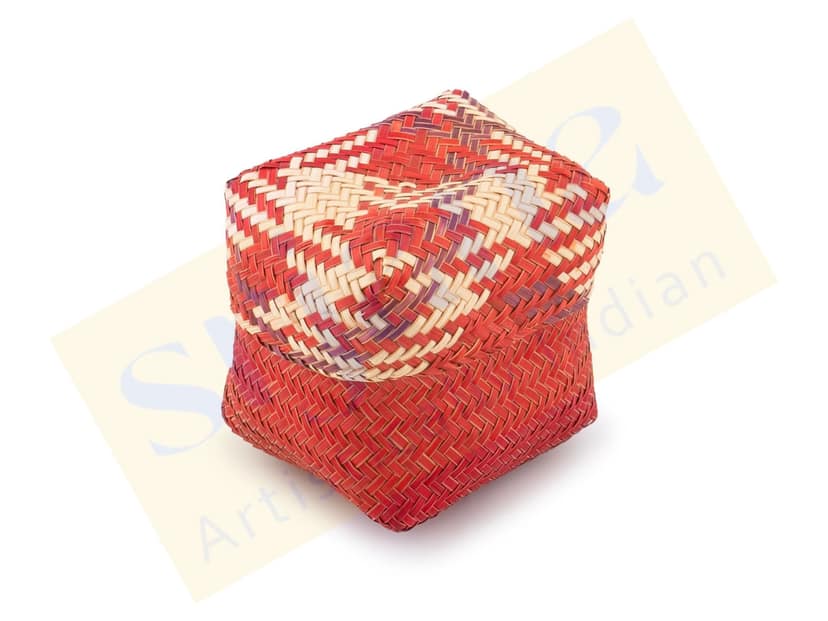 Srjana Handicraft Sitalpati Small Square Basket with Patterned Lid view 2