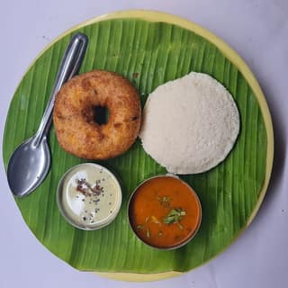 1 idly 1 vada