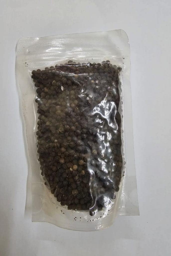 Dried Black Pepper view 2