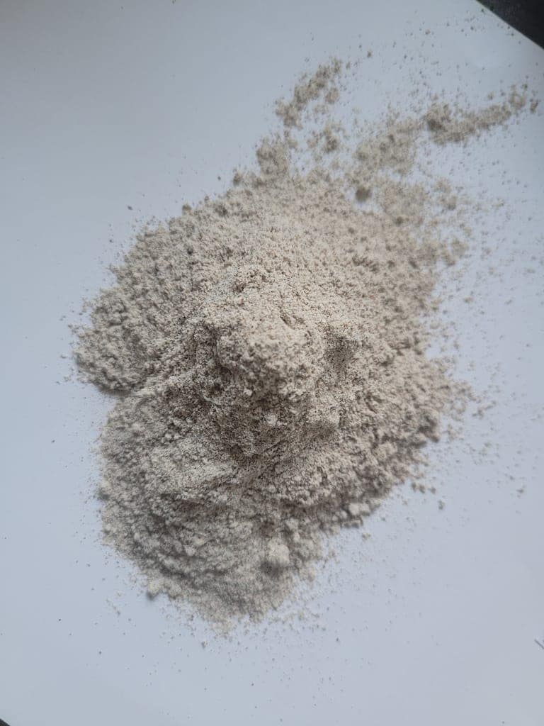 Ragi Flour (Madua Atta / Finger Millet Flour) view 2