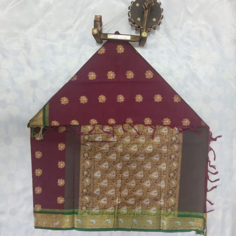 1000 Putta Original Cotton Saree with Blouse - Mulberry view 2