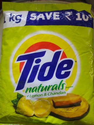 Tide naturals of lemon & chandan detergent powder