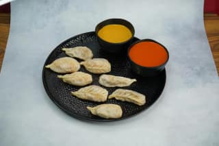 Chicken Classic Momo 8 Piece