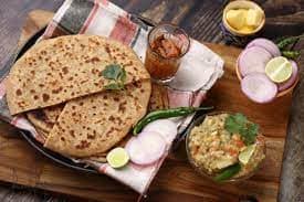 Mast Aloo Paratha (2 Pcs)