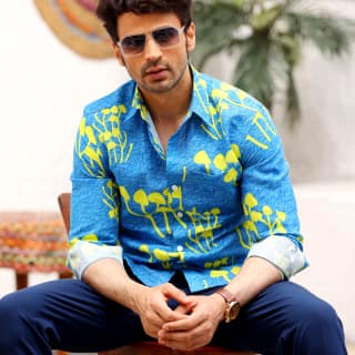 Mushroom Bunch Ocean Blue Casual Pure Linen Full Shirt (Size - S) by BLUE EAGLE