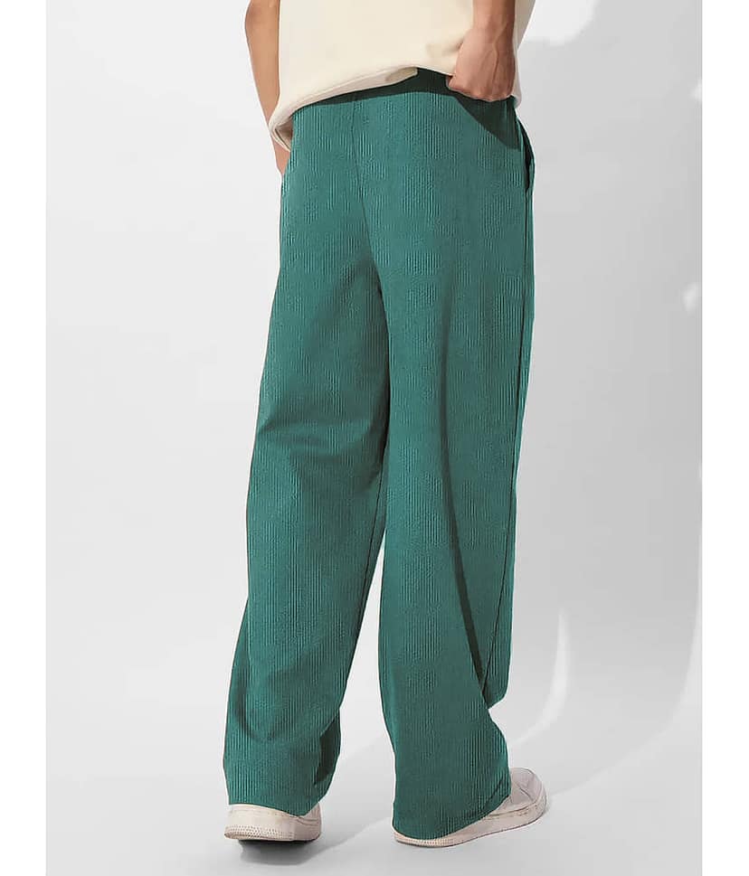 Leotude Black Cotton Blend Men's Trackpants ( Pack of 1 ) view 2