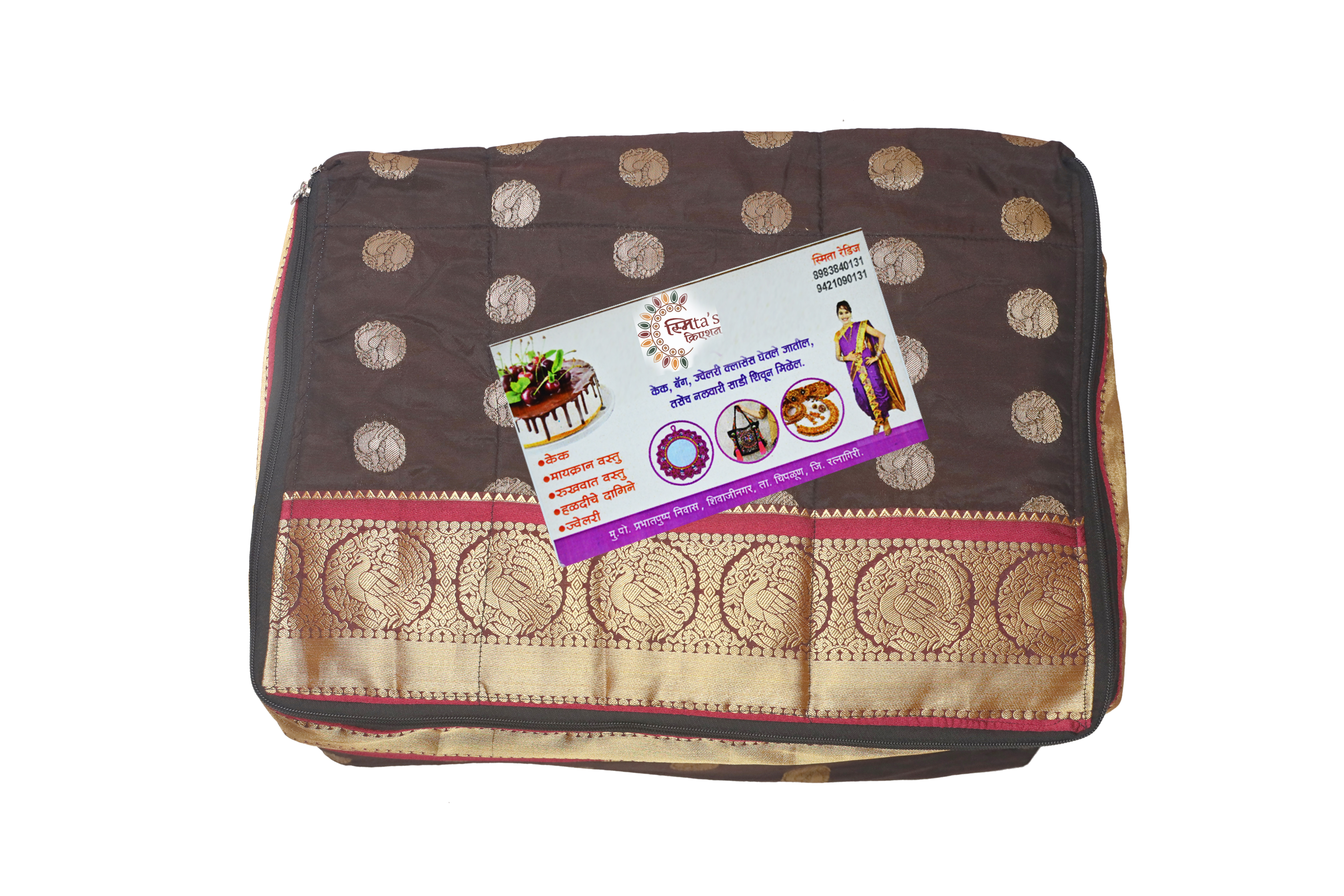 Durable Saree Folder for Neat and Organized Saree Storage