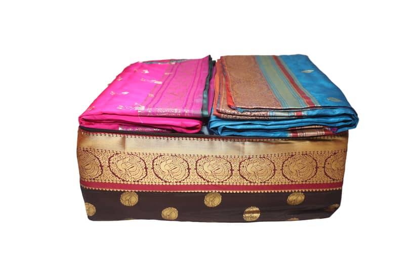 Durable Saree Folder for Neat and Organized Saree Storage view 2