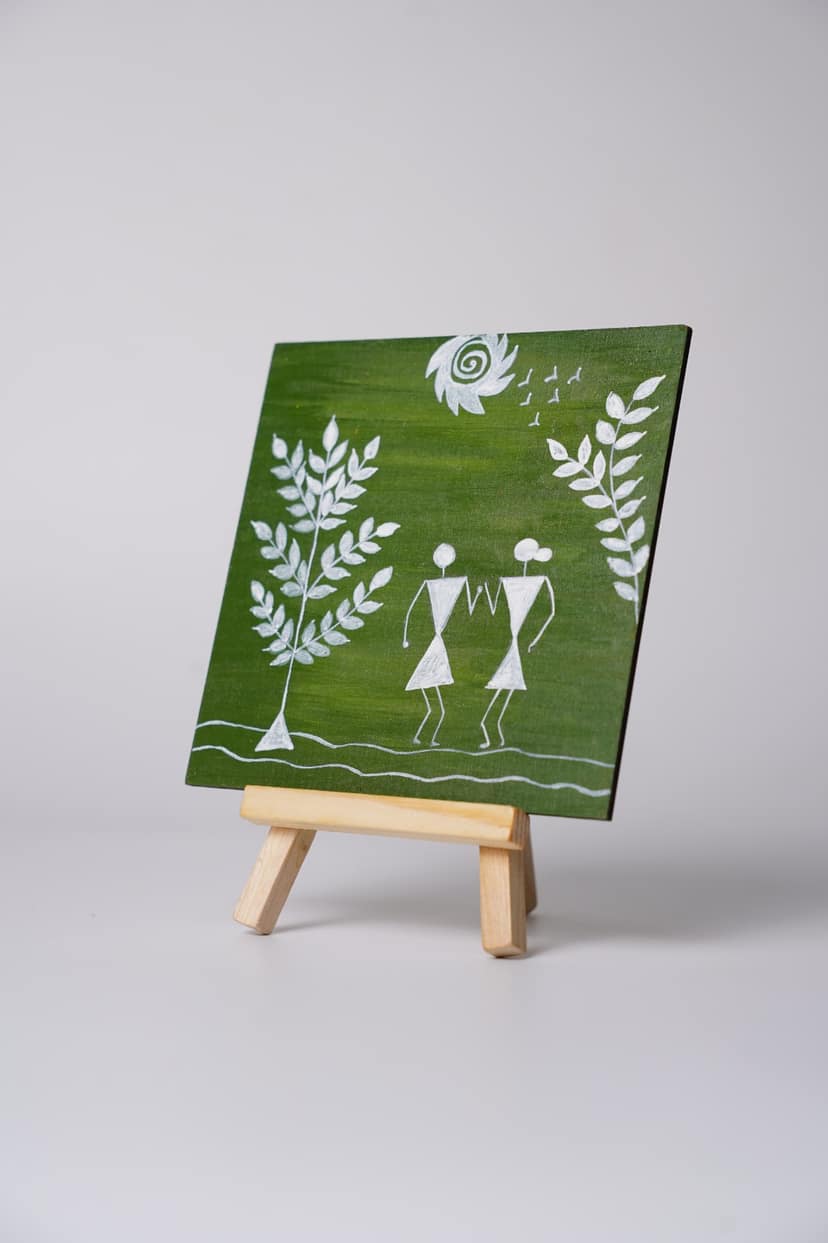 Tisser Red handcrafted red terracotta flower vase with white Warli art hand-painting. – Premium Handcrafted Eco-Friendly Product view 2