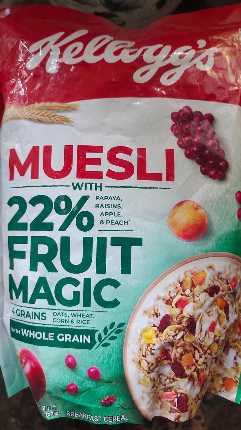 Kelloggs Muesli With 22% fruit magic whole grain
