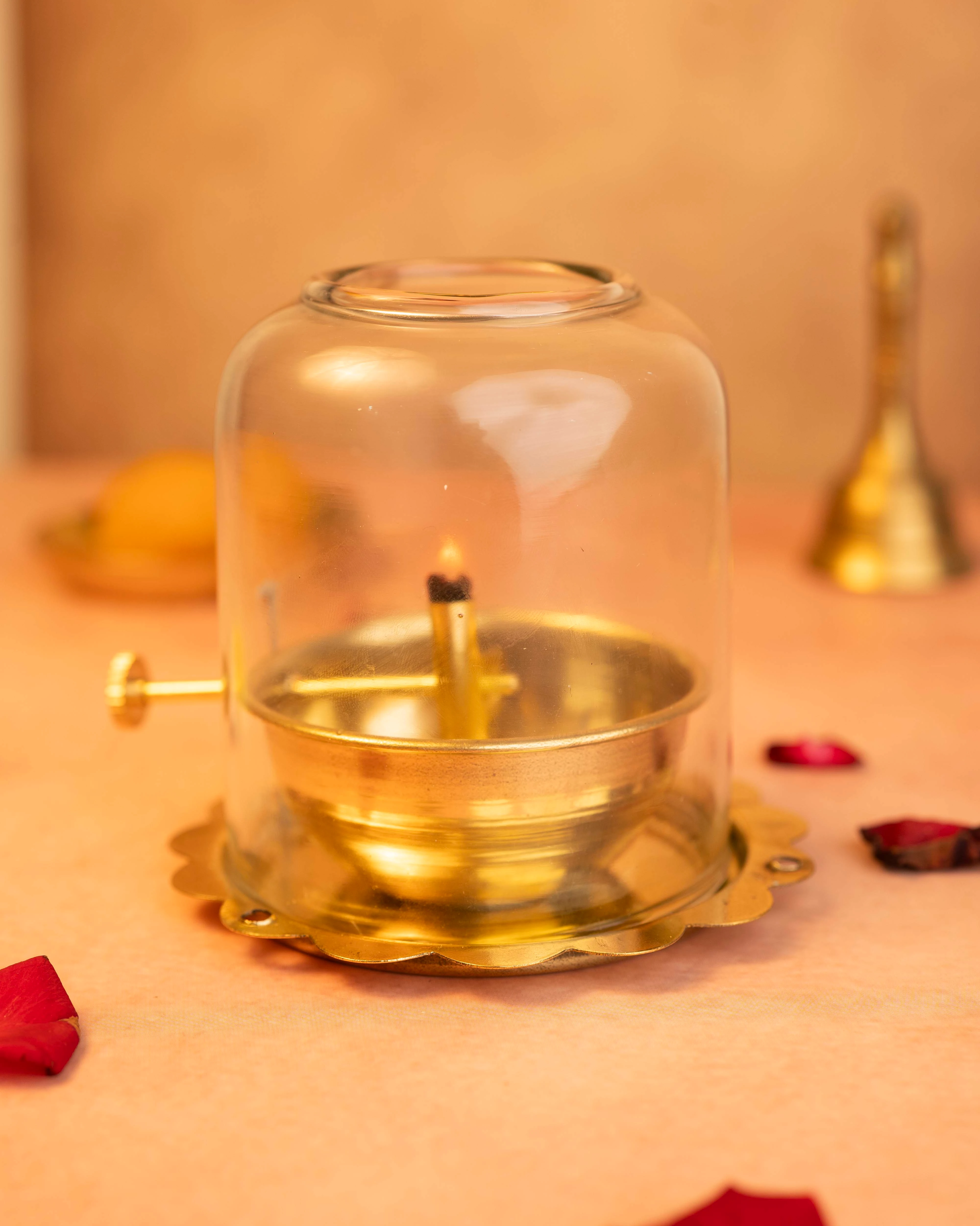 Swarajya India Brass Akhand Diya with Borosilicate Glass Cover | Adjustable Wick Screw | 250 ml Oil Capacity | Long-Lasting 72 Hours Burning | Large Size for Pooja & Festivals
