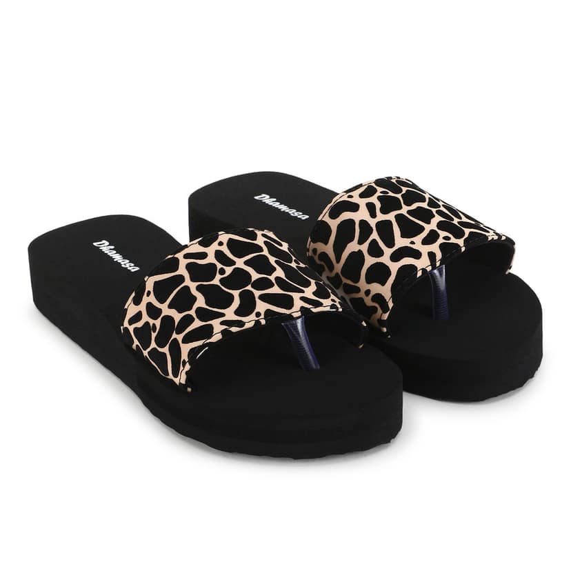 Dhamasa Stylish Cheeta design fashion casual flip flop slipper women & girls view 2