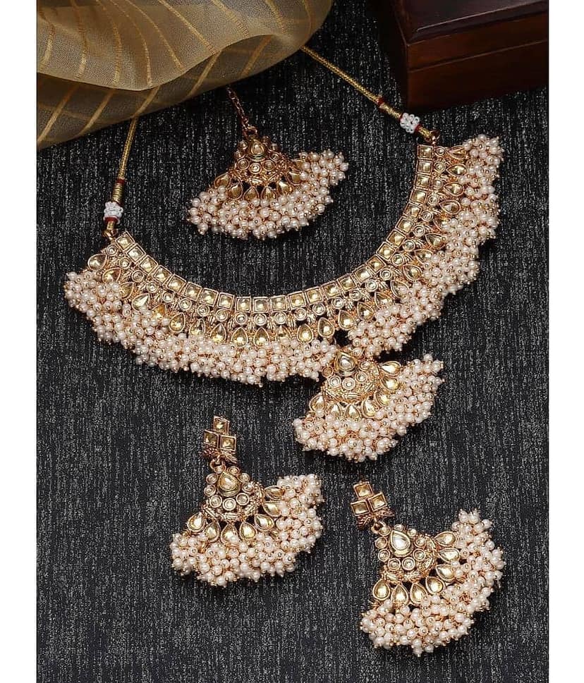 Sukkhi Gold Alloy Necklace Set ( Pack of 1 )