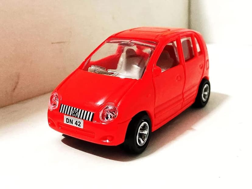 Pull Back Plastic Hundai Car Toy|Wonderfull Design & Bold Look|Perfect for Kids Fun (Pack of 1, Multicolor)