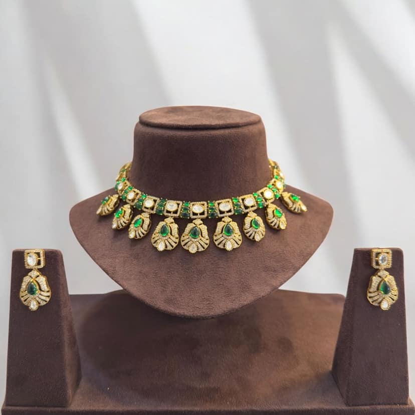 Exquisite Green Emerald and Kundan Necklace Set By Dia Art Jewels view 2