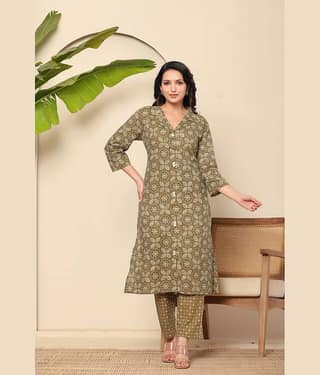Flamboyant Cotton Printed Kurti With Pants Women's Stitched Salwar Suit - Grey ( Pack of 1 )