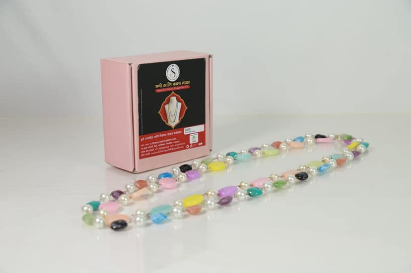 Beads & Shell Necklace 1 Set Each view 2
