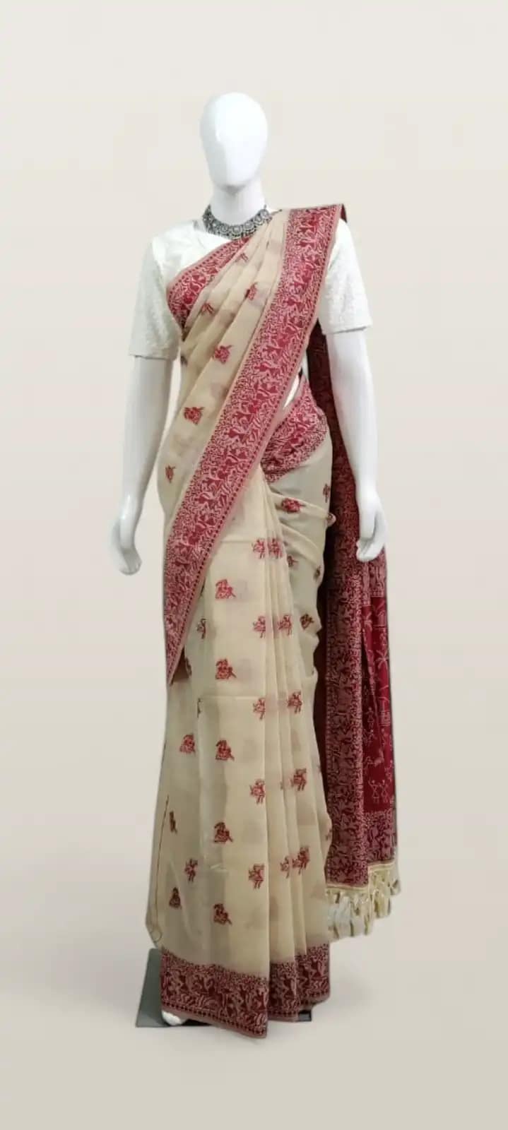 Sambalpuri Baandha Ikat Handloom Cotton Saree in Red and Cream