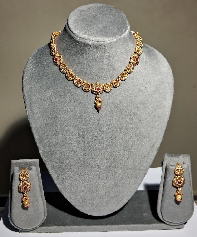 NECKLACE RAJ