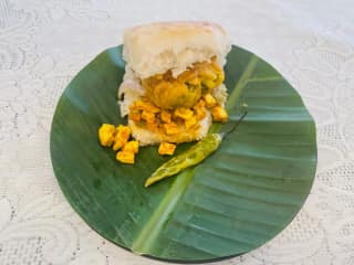 Paneer Vada Pav