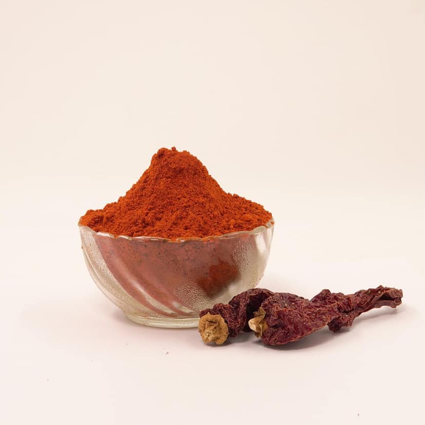 Manackal Foods Kashmiri Chilli Powder 500g | Pure, Natural & No Preservatives | Hygienically Packed | Rich Color & Mild Heat view 2