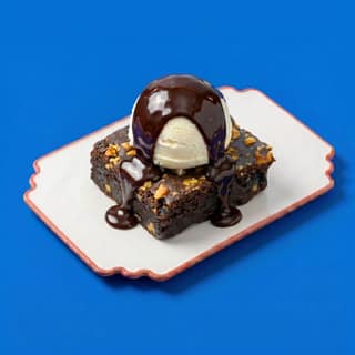 Brownie With Ice Creamm